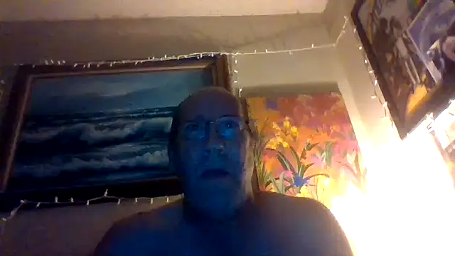 hornyrich69 élő XXX-chatje