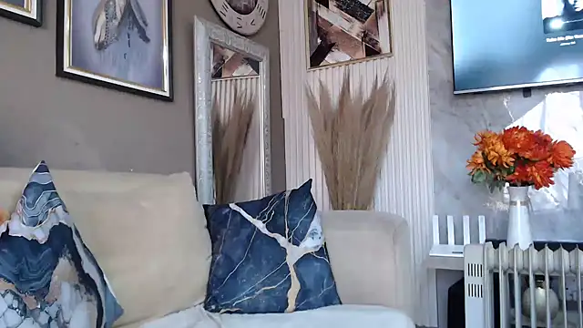 Show de webcam de ThickyMinajxx