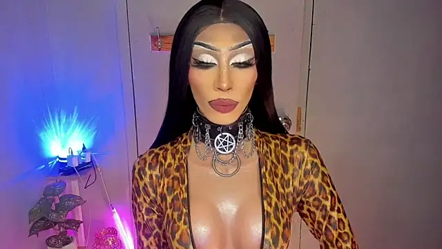 Show modela anitacruise na web-kameri