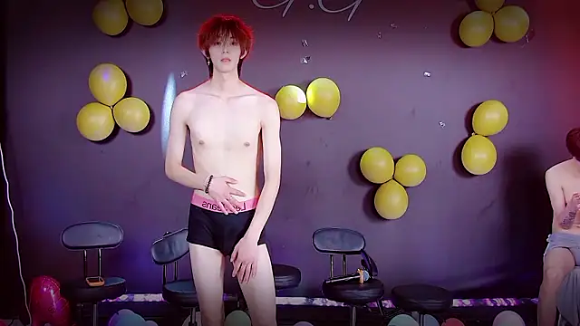 Živý XXX chat TNT-001