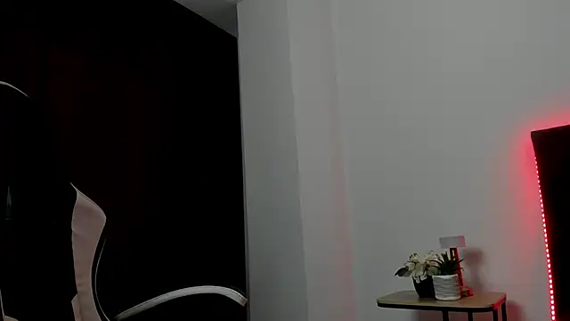 Chat XXX Live eren_jeager