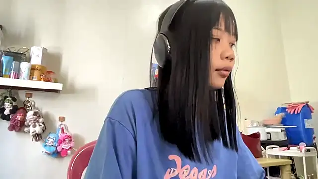 GloryKulikowski Pertunjukan Webcam