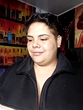 Hailey_Curvy webkamerás műsora