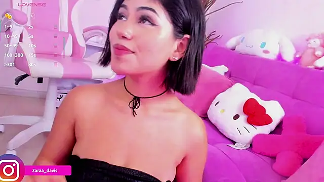 Zaradavis Chat XXX live