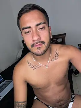 Alejo_e Webcamshow