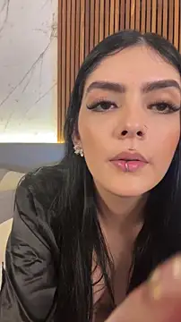 Chat XXX en directo de AliceRitter