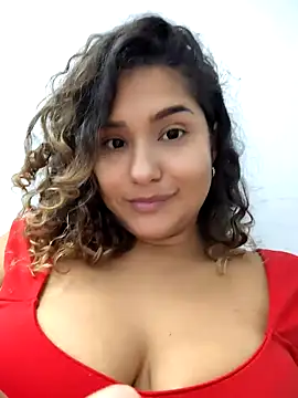 BrendaGirs: διαδικτυακό σόου στην κάμερα