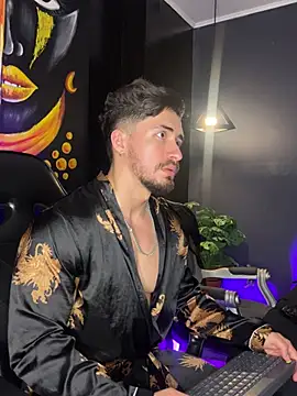 Brad_Summer Pertunjukan Webcam