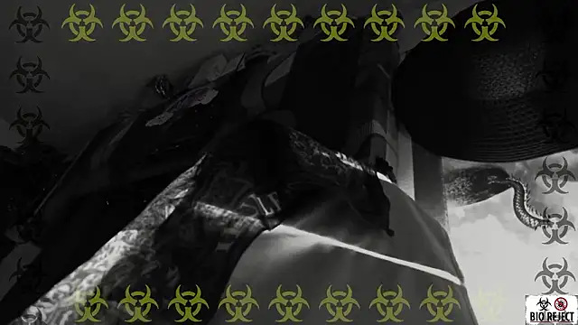 BioRejectn Live XXX chat