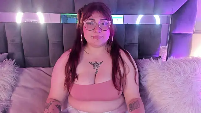 Show de Winnie_cutee na webcam