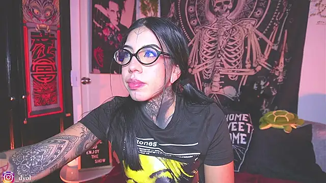 Czat XXX na żywo – Dalia_Vorhees