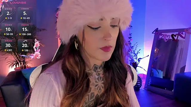 Онлайн чат XXX Megan_inked