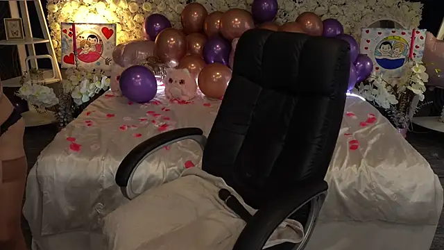 CarolinaaFoxyyy 现场XXX聊天