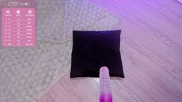 Alessiia__ 现场XXX聊天