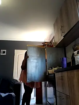 SWEETDOLLY29XX – Live XXX-chat