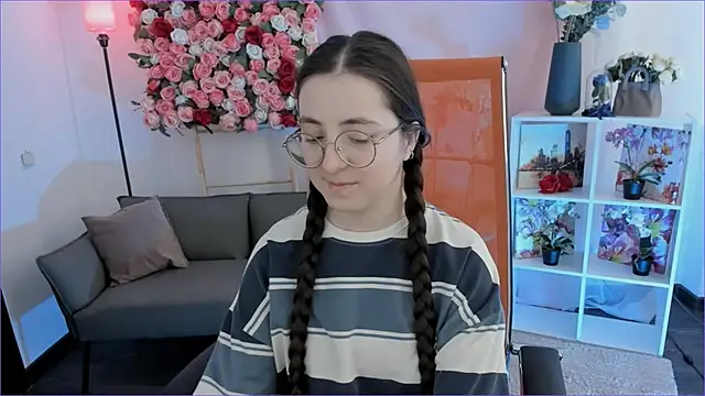 VirtuallVoyant – Naživo XXX chat