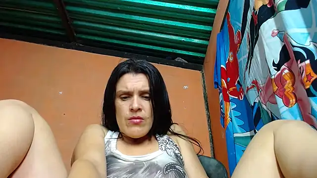 Chat XXX en directo de chandra_haraa