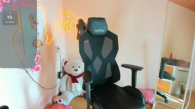 Živý XXX chat AliceeinWonderlanddd