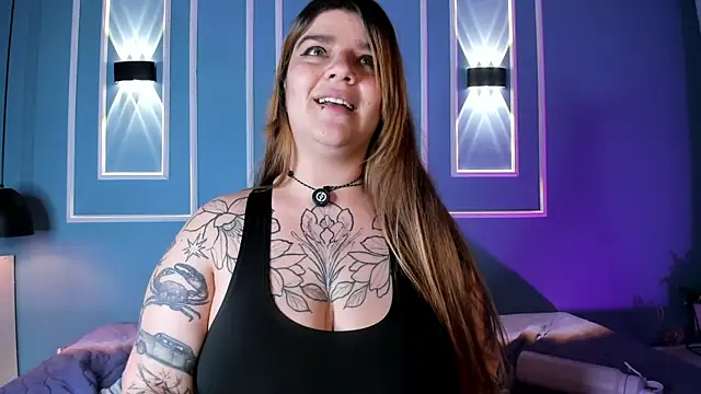 julieta_zc's Live XXX Chat