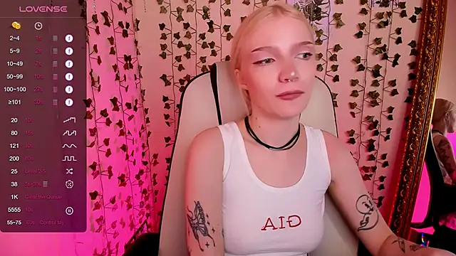 Show webcam de AnyaTaylor_