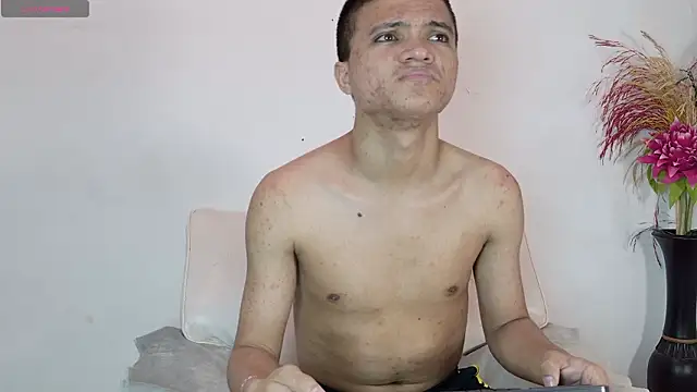 Pokazy przed kamerką – aly_n_sebas