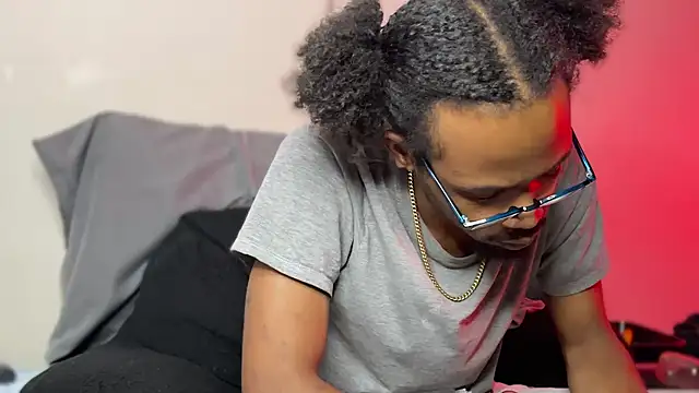 MobyDxck webkamerás műsora