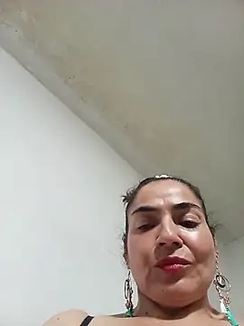 Chat XXX en directo de MaryRoze_