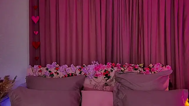 Cosmic_Sia: απευθείας συνομιλία ΧΧΧ