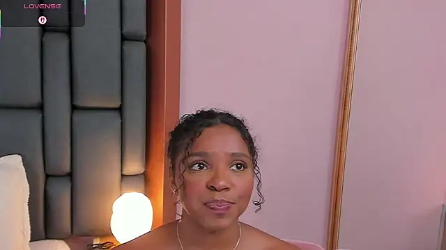 LisaMendez Chat XXX in diretta