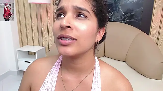 Онлайн чат XXX Belindamuller