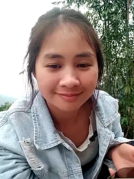 Him_MountainGirl Show Webcam