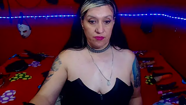 MATURE_Randy Chat XXX in diretta