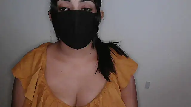 Chat +18 de Reddy_Trisha ao vivo