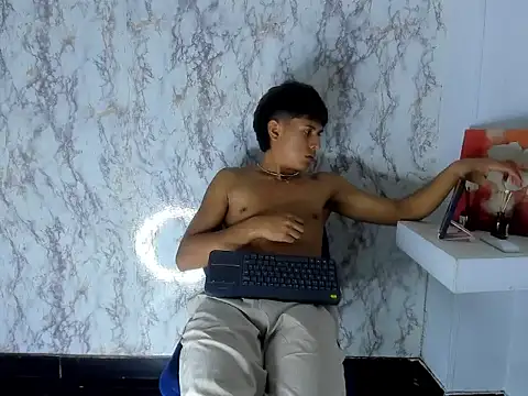 Valentino_Lane Live XXX-chat