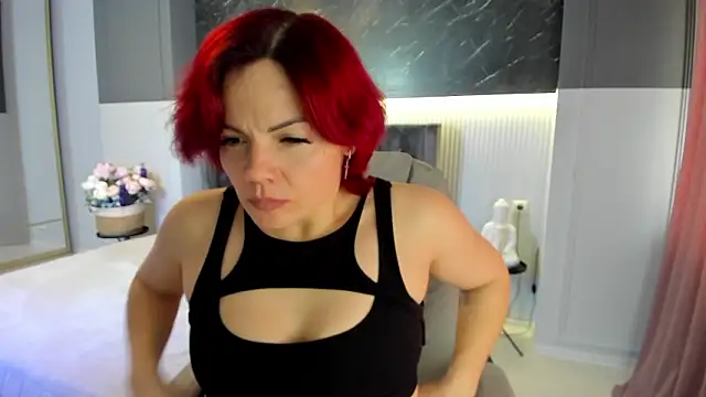 Wow_Maya Chat XXX in diretta