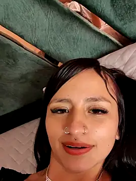 Вебкам-шоу Lauraaa_pink18