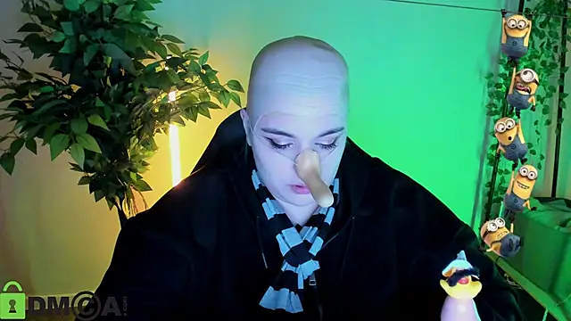 Mia_R0ss Adlı Modelin Canlı XXX Sohbeti