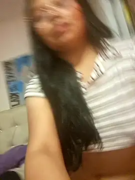 XXX chat uživo modela Baby_Luna25