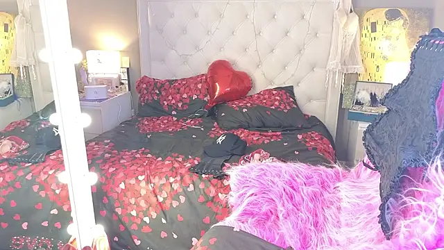 RoxalanaStar – Naživo XXX chat