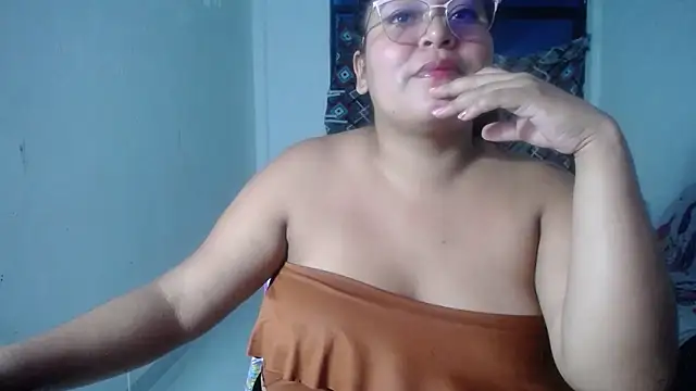 sirena_15's Live XXX Chat