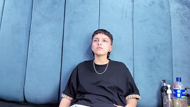 Megan_Thompson_ Obrolan Langsung XXX