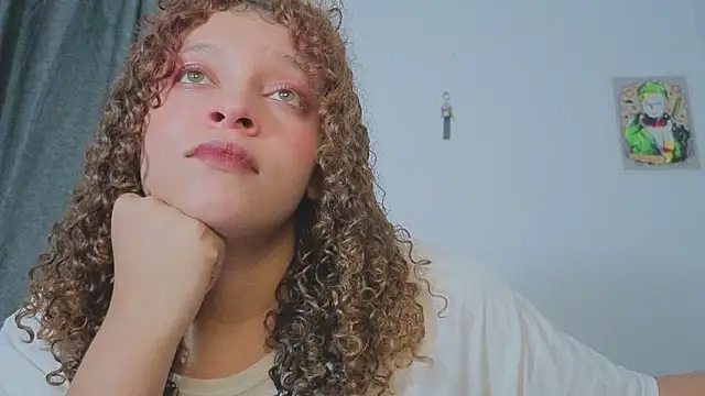 Chat XXX ao vivo de Ada_gales_