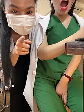 Chat XXX en directo de Clinic_Sexy