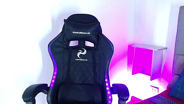 Rick_Wade live XXX chat