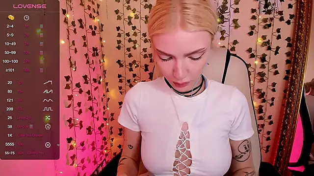 AnyaTaylor_ Live XXX Chat