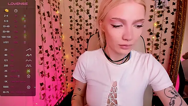 AnyaTaylor_ – Live XXX-chat