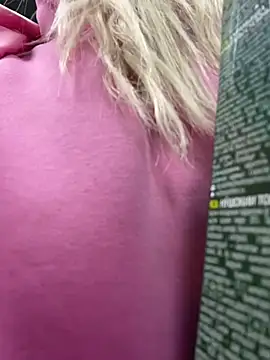 MerlinDave élő XXX-chatje