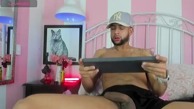 Aiden_Cash7 现场XXX聊天