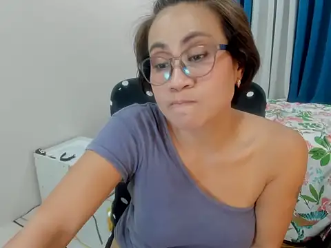 Pertunjukan Kamera Web sweetkaley