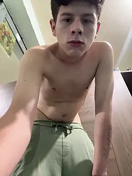 Andy12912n Live XXX chat